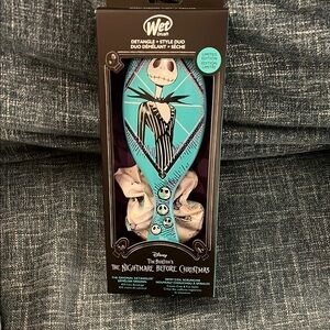 Wet Brush The Nightmare Before Christmas Hairbrush & scrunchie